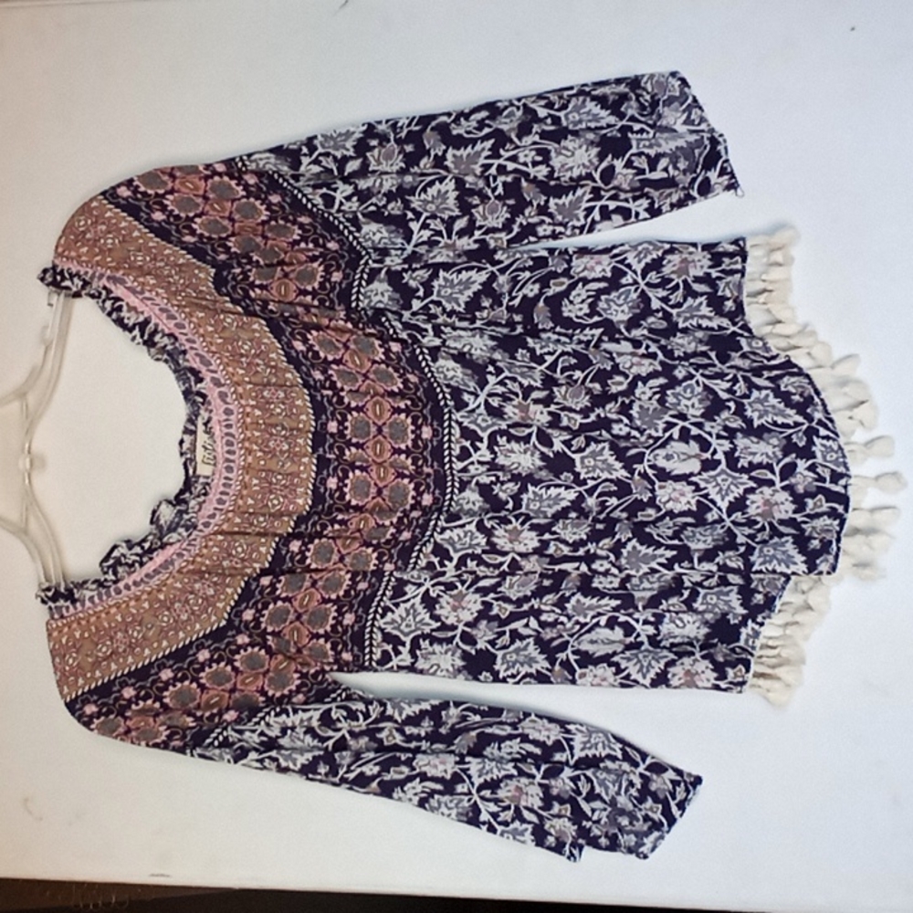 Womens medium blouse